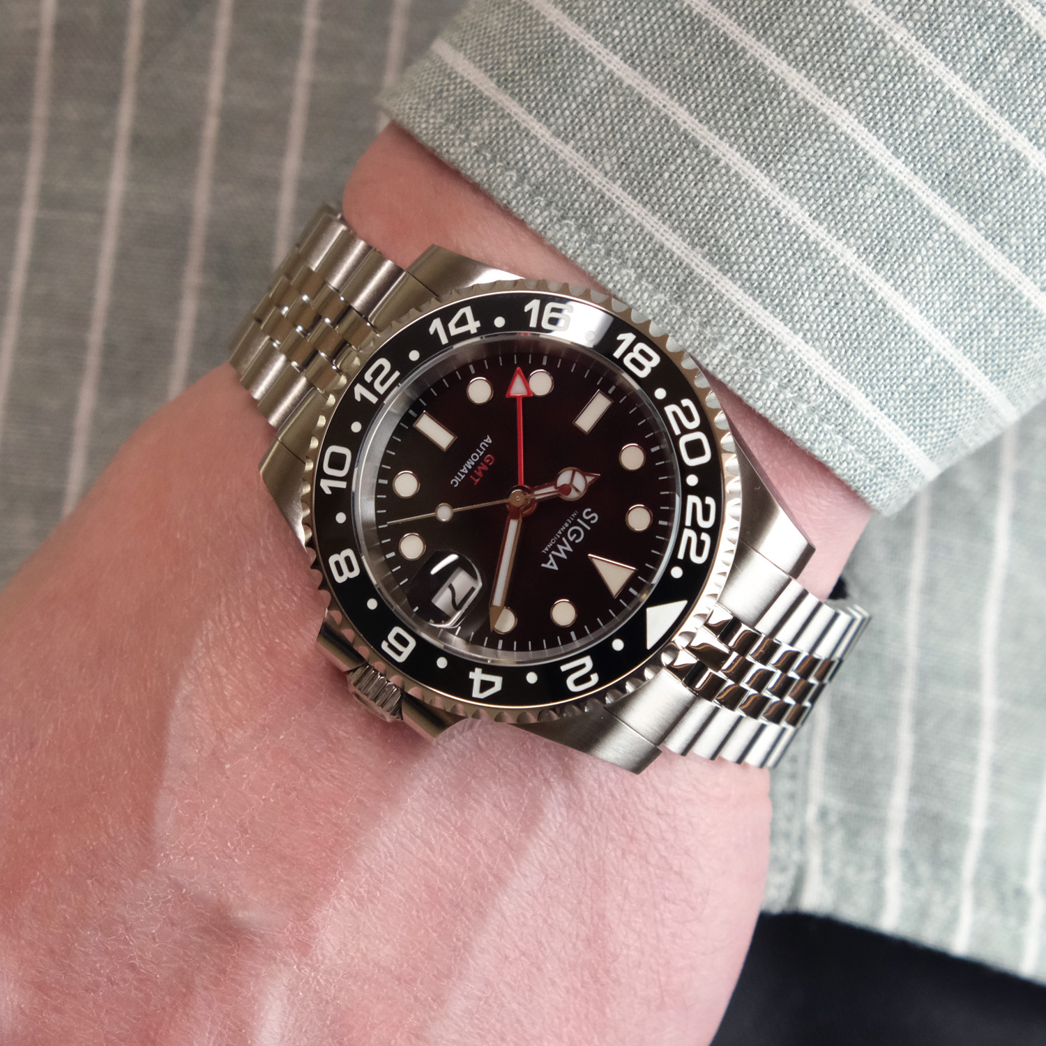 SIGMA International 9F72MBA